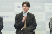 '혼외자 논란' 정우성, 사흘째 침묵…청룡영화상 참석도 재논의