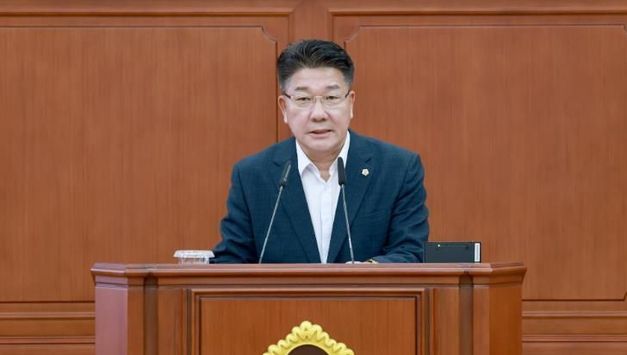 송활섭 대전시의원, 성추행 혐의 1심 징역형 집행유예 선고