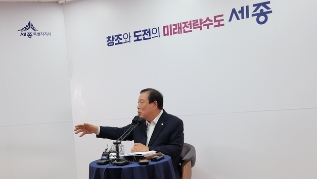 최민호 시장 "테니스팀 해체, 유도팀 창단 위한 꼼수 아냐" 정면 반박