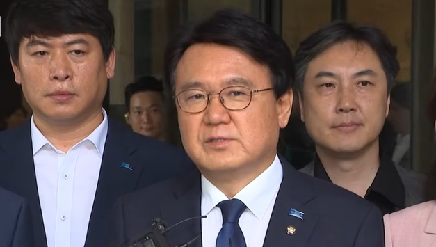 황운하, '울산 사건' 무죄 판결후 "검찰의 조작 수사, 보복 기소" 맹비난