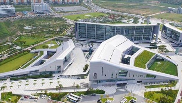 '힘쎈 충남' 경제 엔진 달구고, 나눔 온기 채웠다