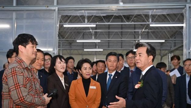 충남도, ‘1호’ 청년 임대형 스마트팜 탄생