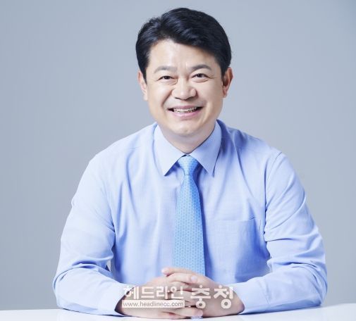 더불어민주당 복기왕 의원(충남 아산시갑, 국회 국토교통위원회 간사)