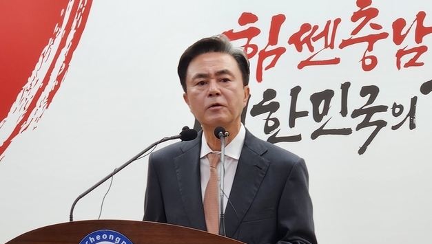 "골든타임 사수" 김태흠 지사, 중소기업·소상공인에 835억 긴급 투입